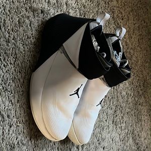 Jordan Why Not Zer0 size 6.5Y female